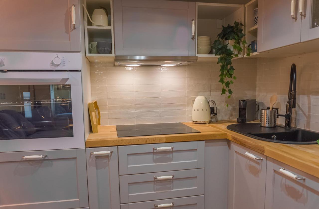 Nice Vieille Ville Appartement Neuf Et Cosy, Deux Chambres, 6 Couchages Buitenkant foto