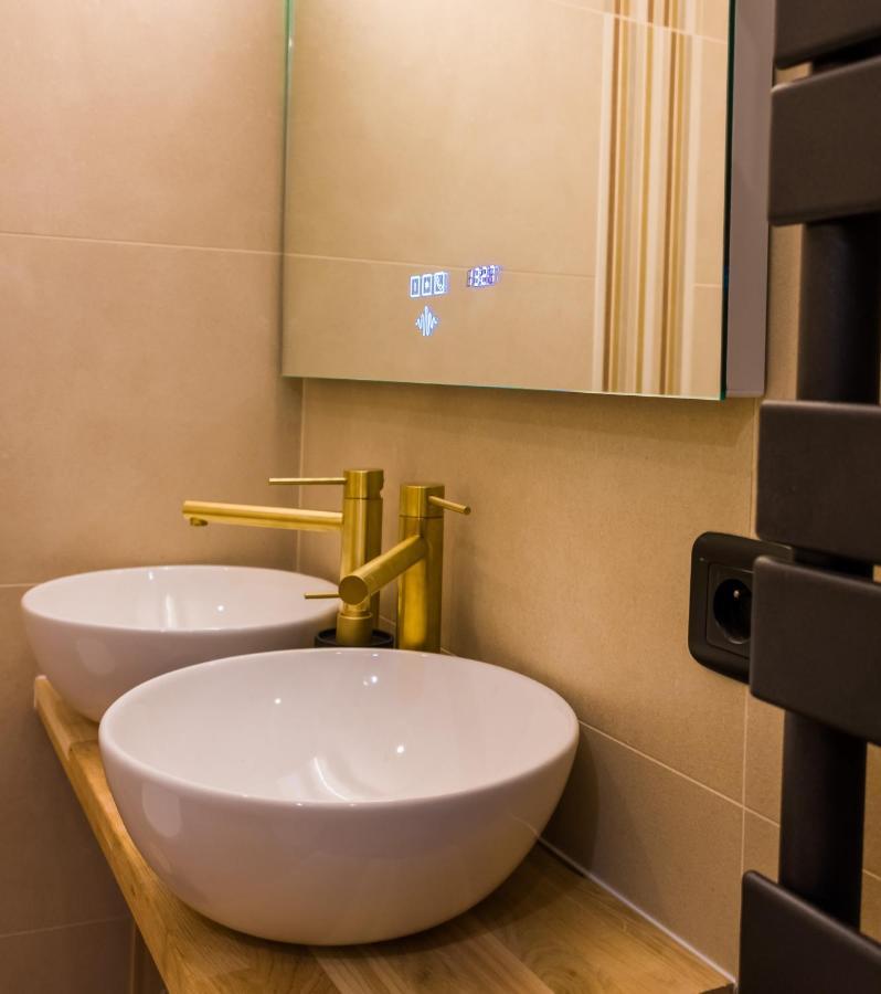 Nice Vieille Ville Appartement Neuf Et Cosy, Deux Chambres, 6 Couchages Buitenkant foto